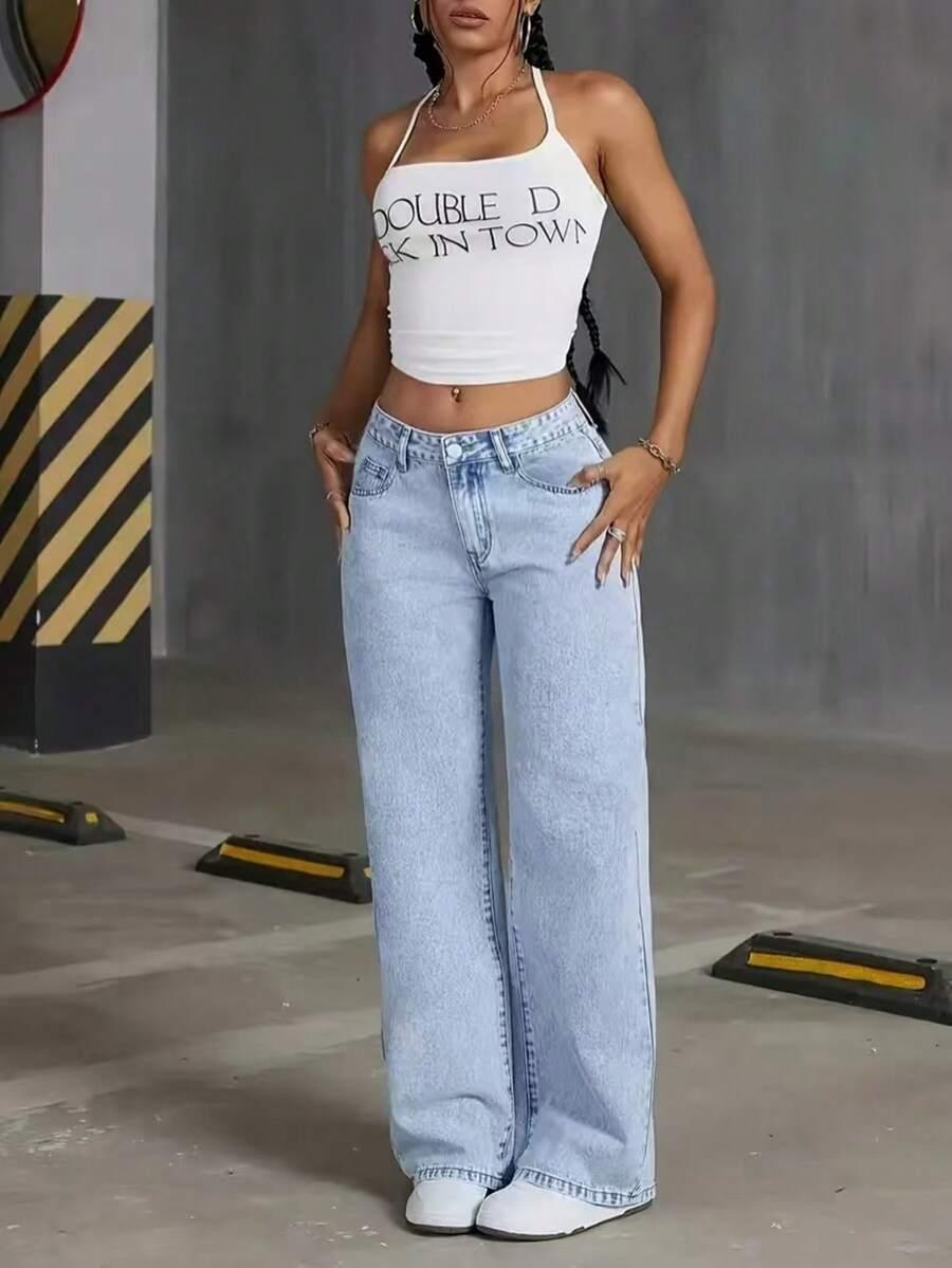 niebieskie spodnie jeans prosta nogawka