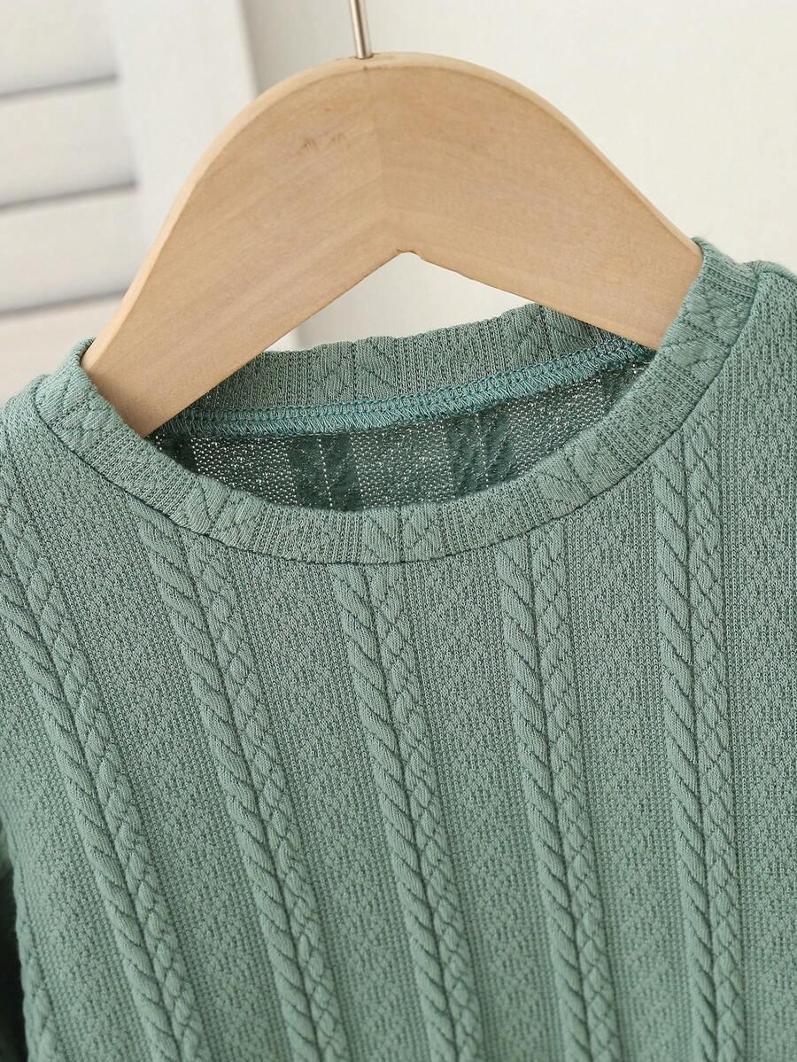komplet sweter spodnie