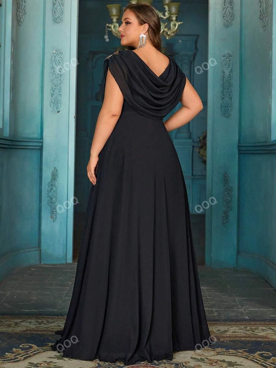 CZARNA MAXI SUKIENKA