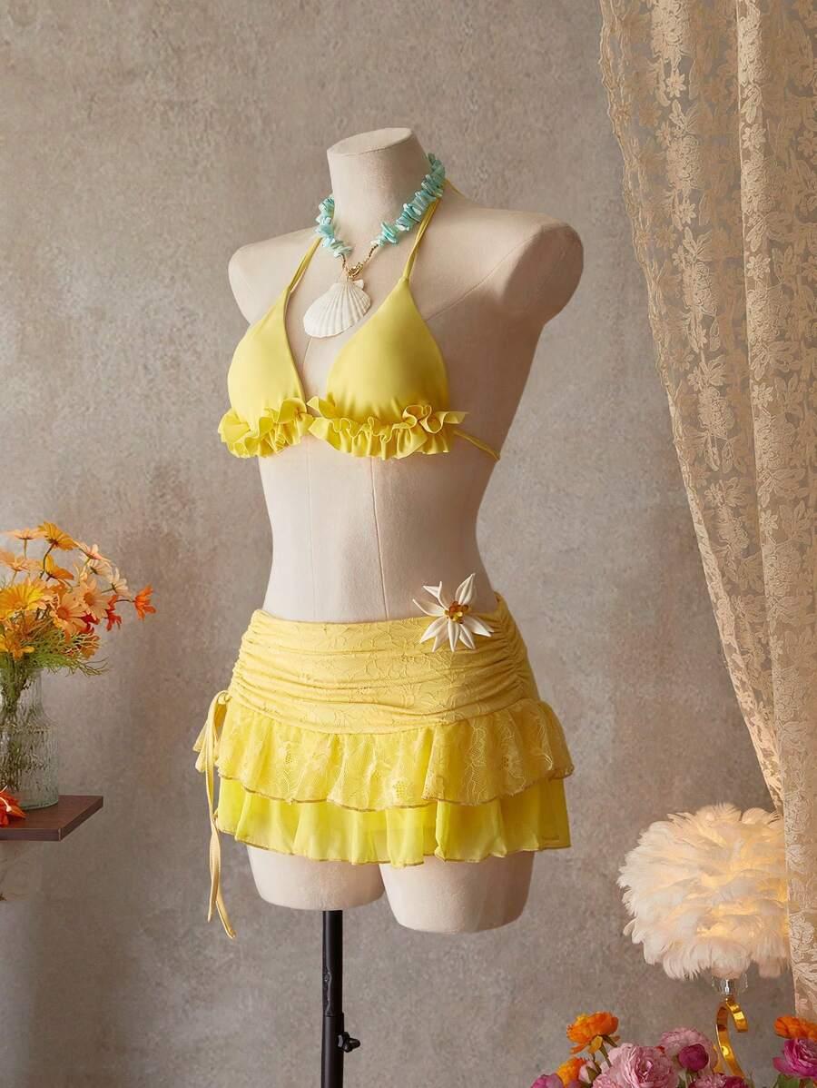  żółta góra od bikini