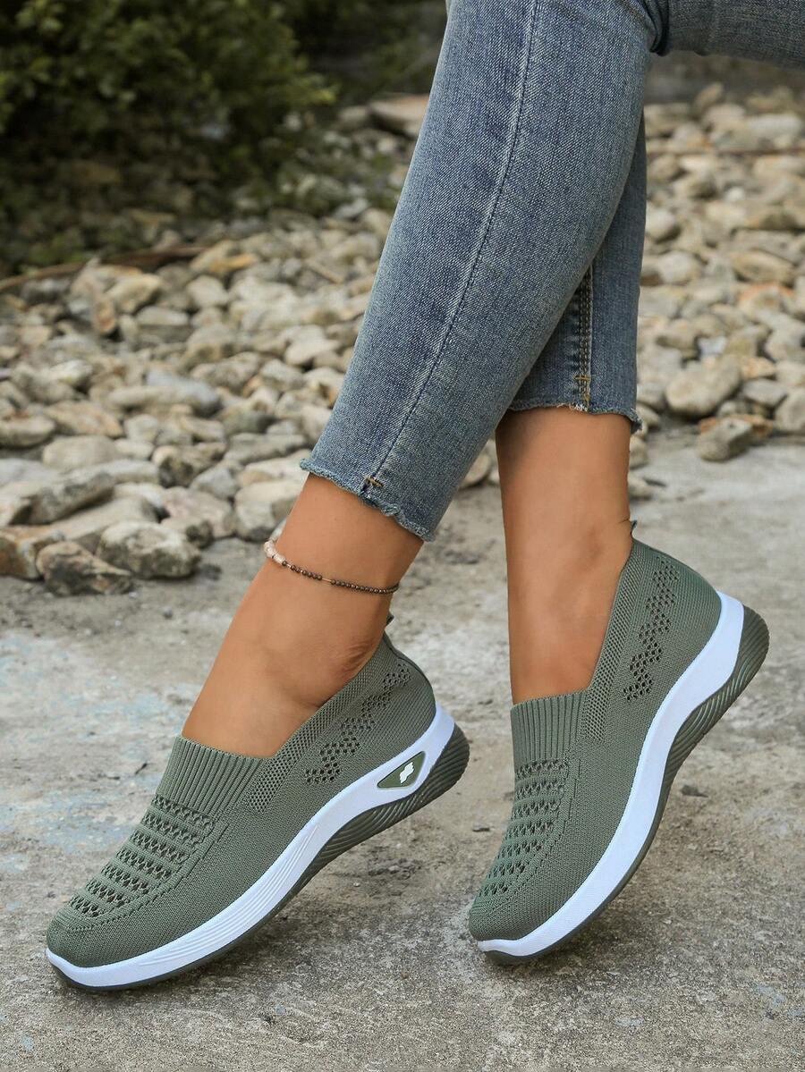 ZIELONE PÓŁBUTY CASUAL