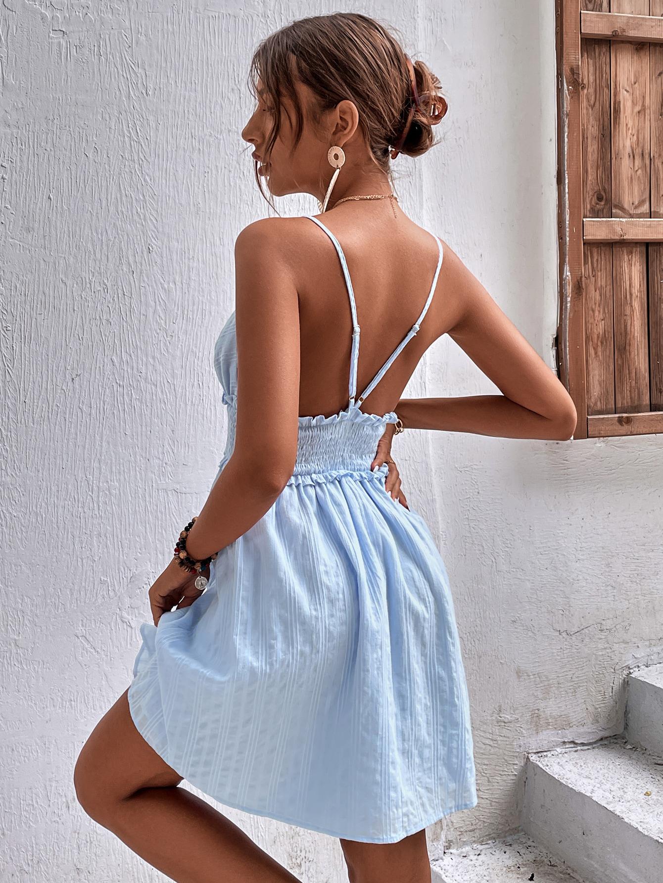 niebieska mini sukienka