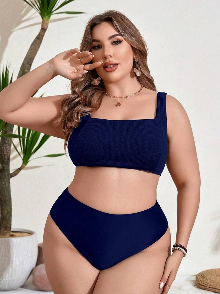granatowa góra od bikini