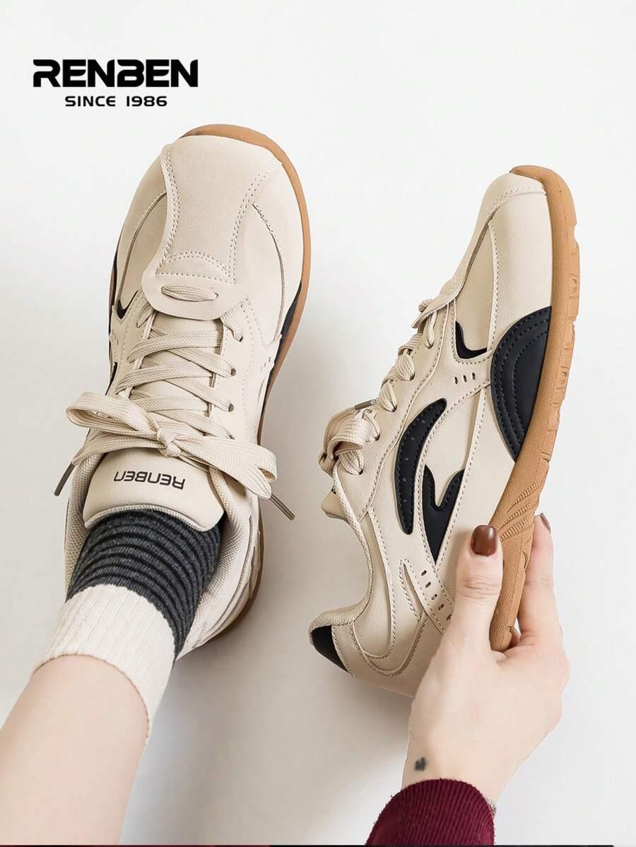 sznurowane buty sportowe logo