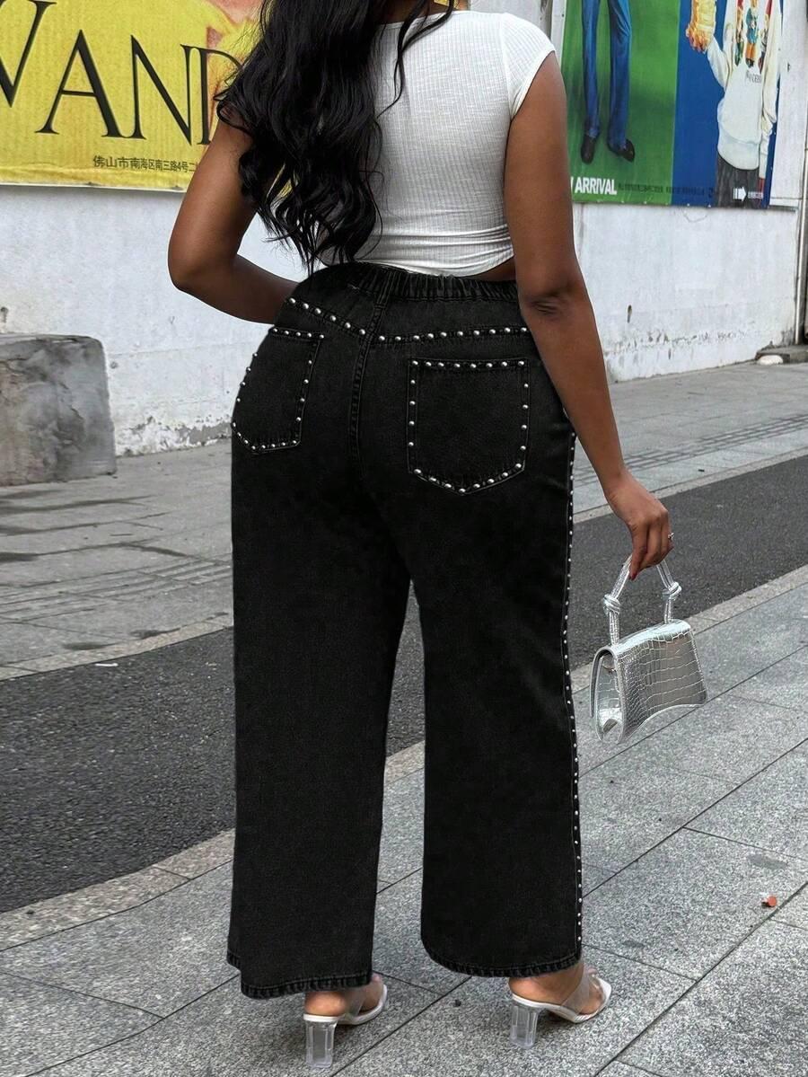 czarne spodnie jeans