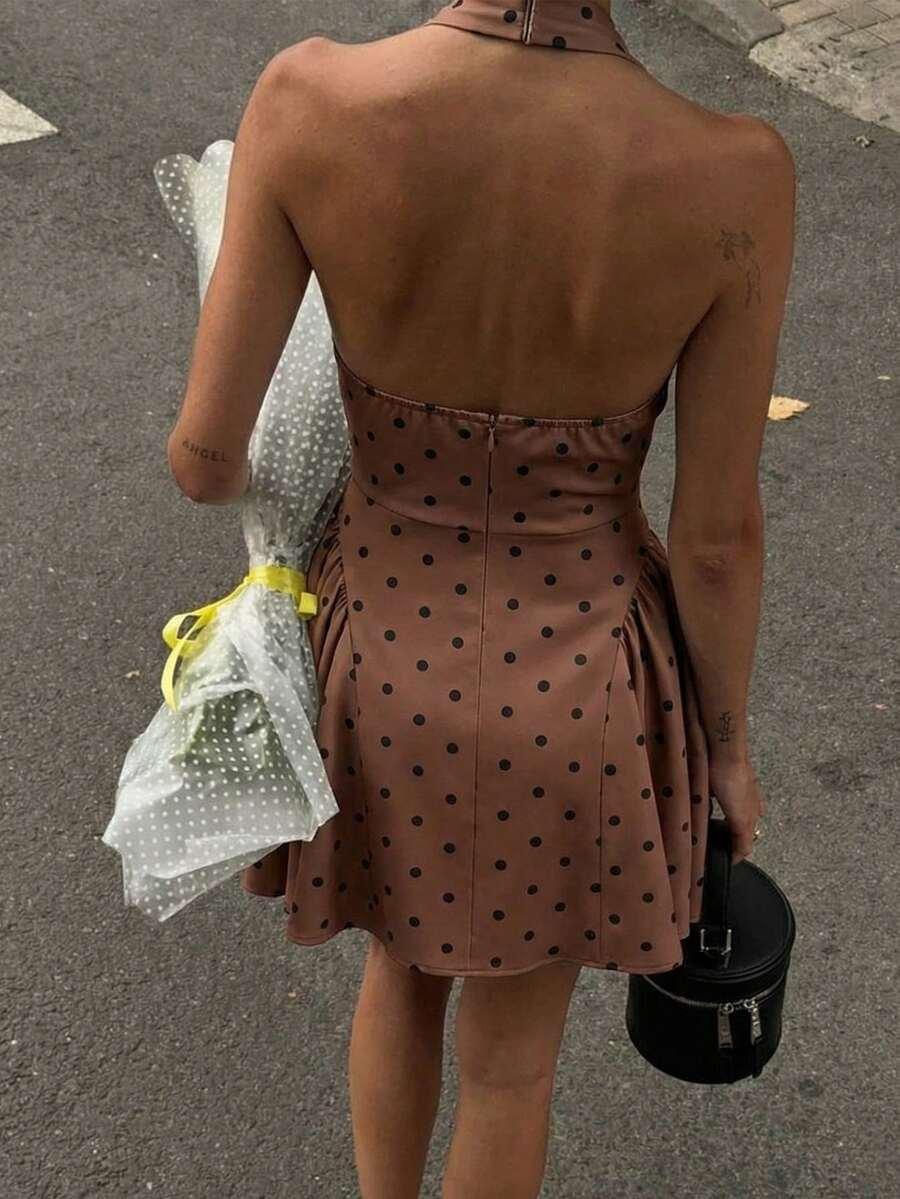 mini sukienka w groszki