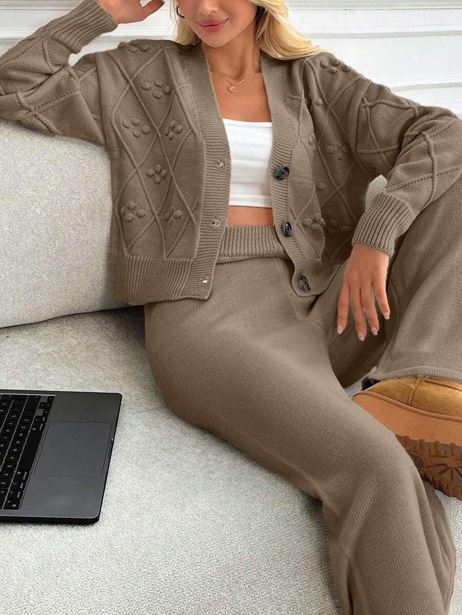 DZIANINOWY KOMPLET SWETER SPODNIE 