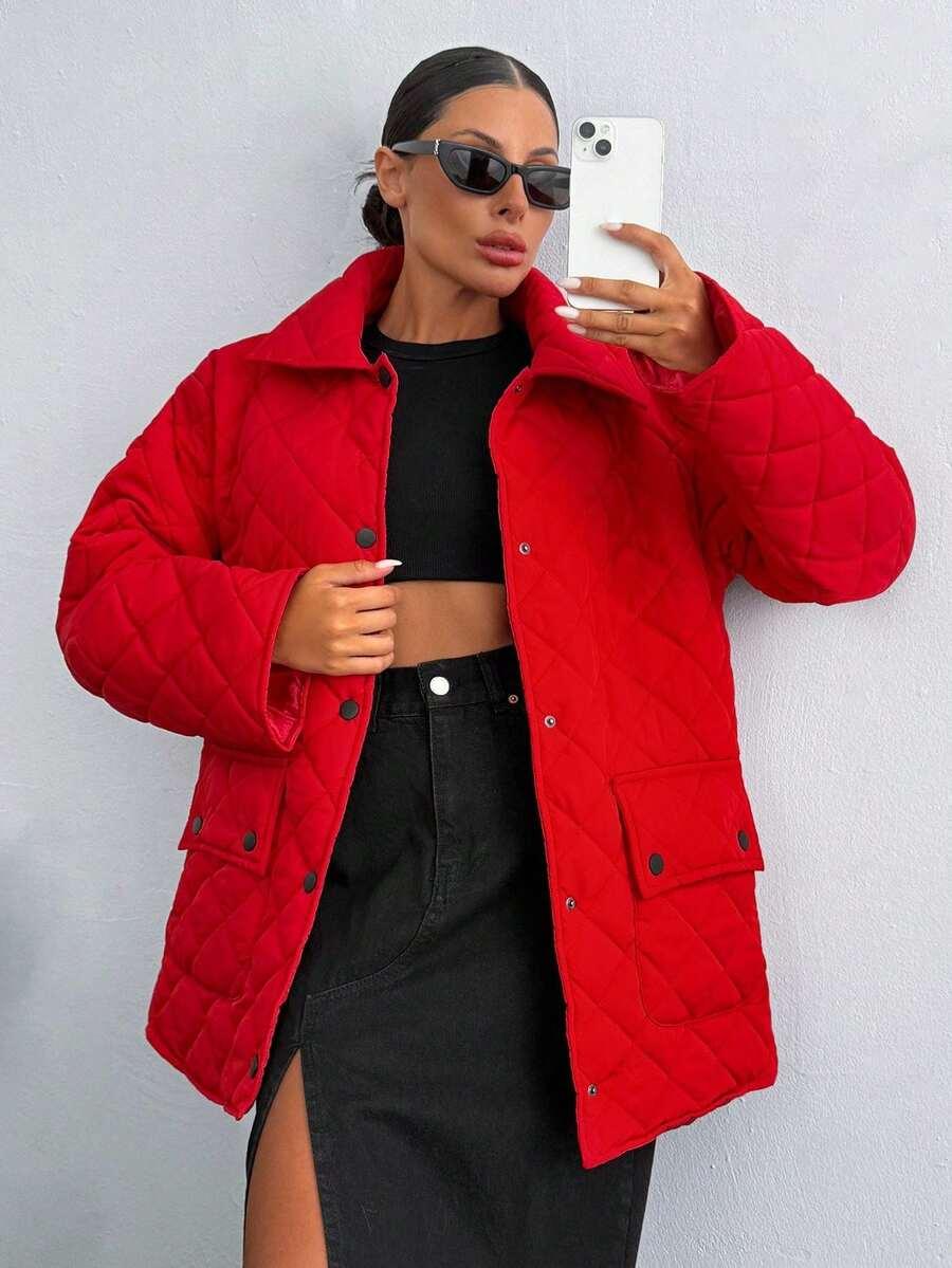 czerwona pikowana kurtka