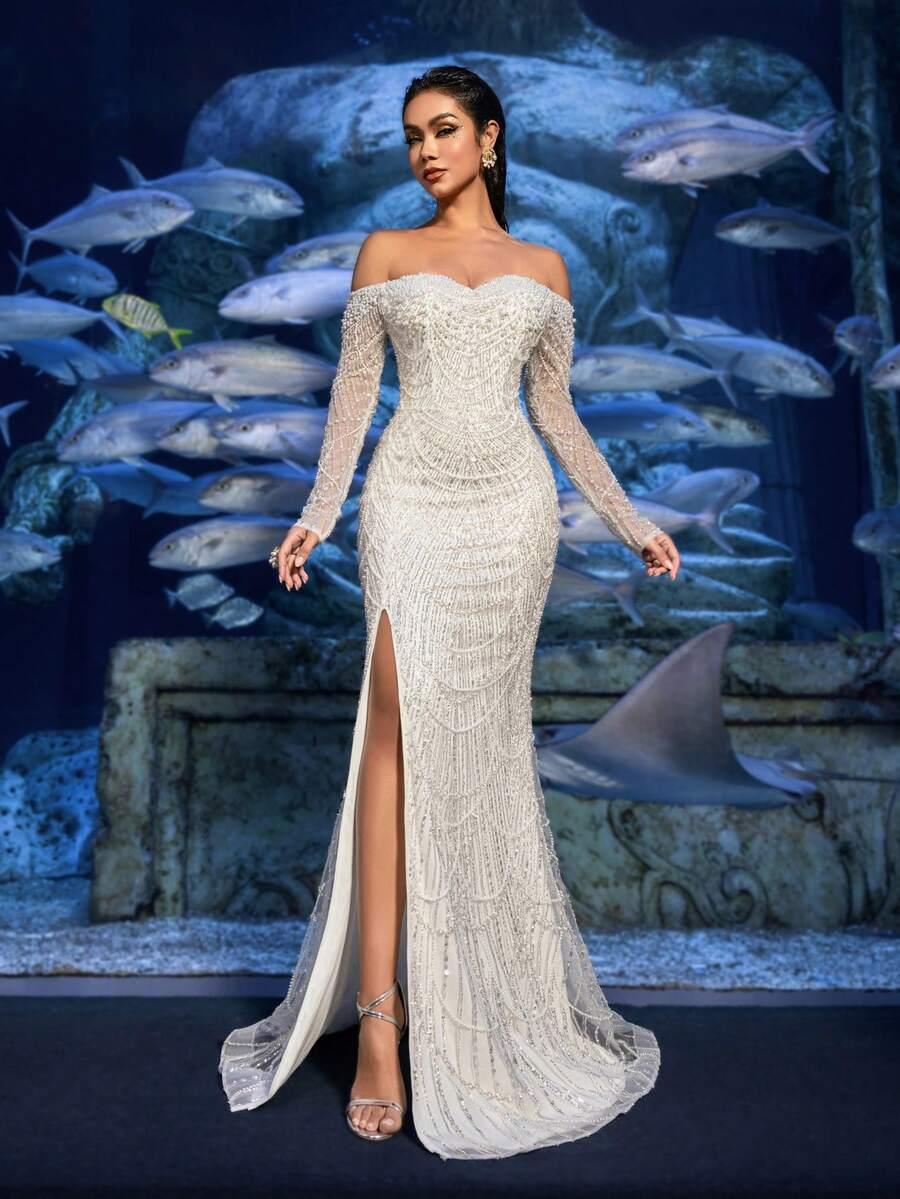 suknia ślubna off-shoulder zdobienia perełki rozcięcie