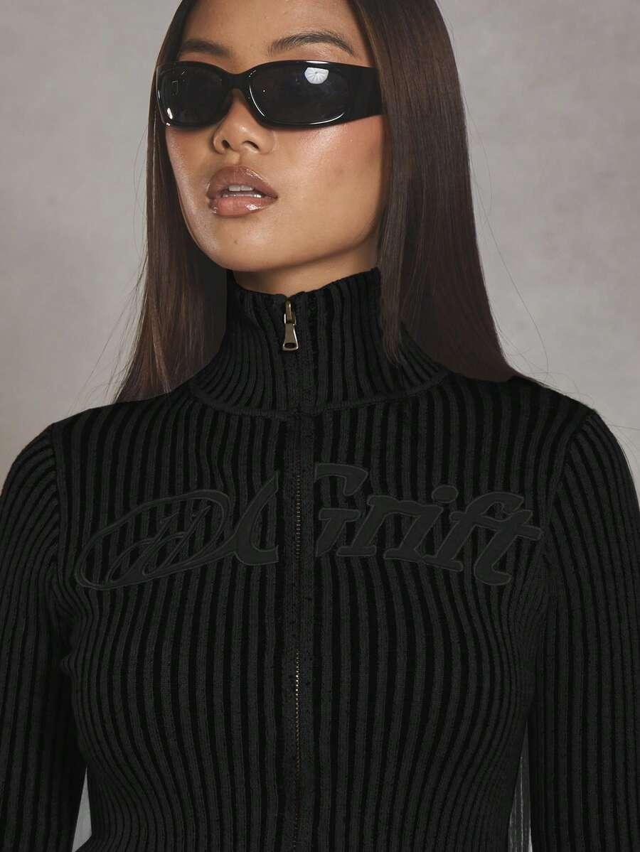 CZARNY DZIANINOWY SWETER 