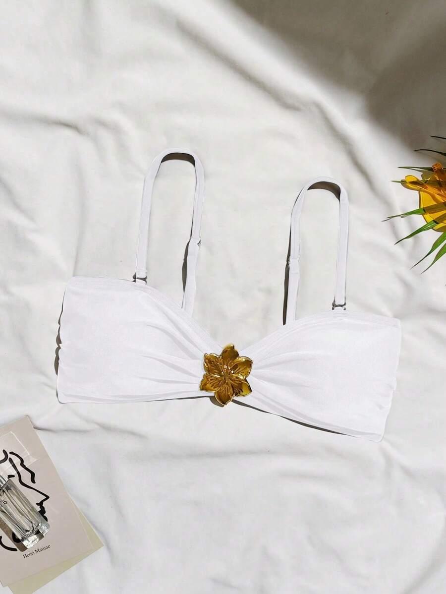 biała góra od bikini