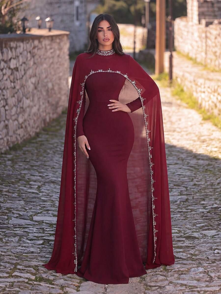 bordowa maxi sukienka zdobienie