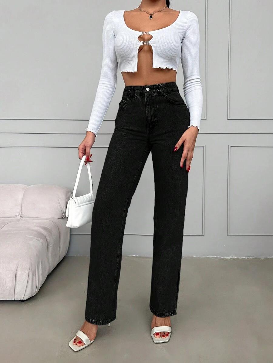 czarne spodnie jeans