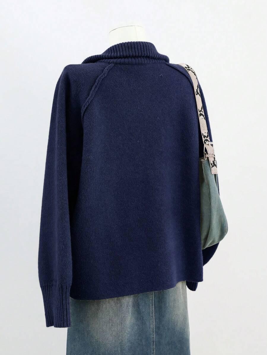 GRANATOWY SWETER ZAMEK