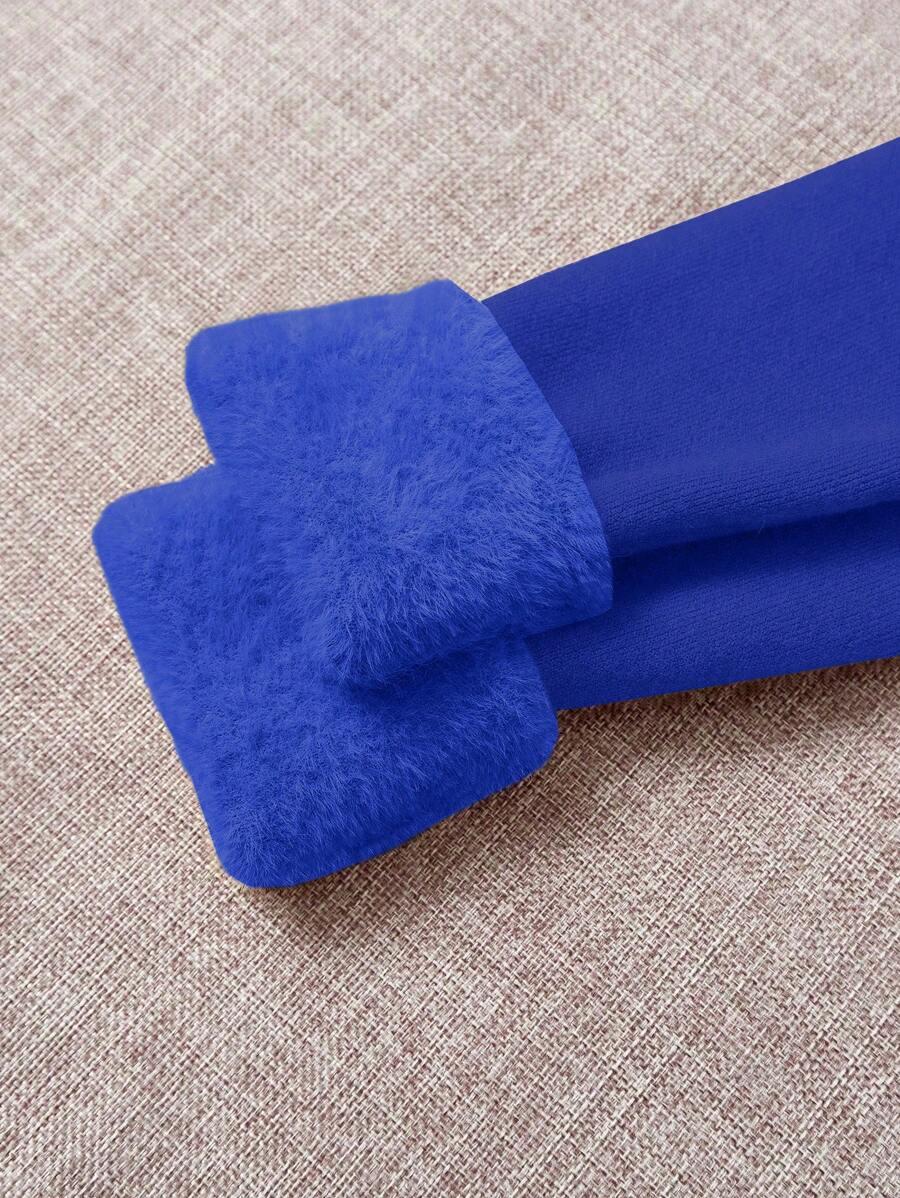 NIEBIESKI SWETER GOLF
