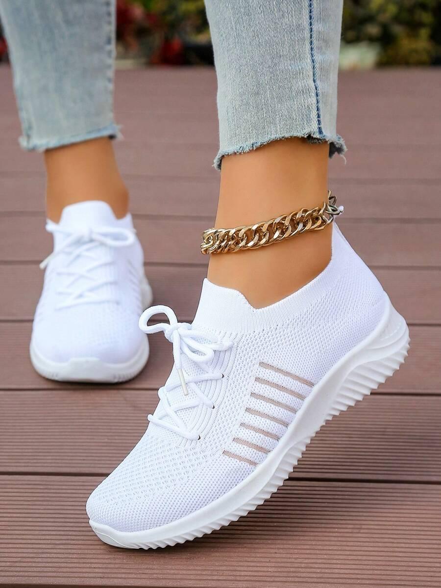 BIAŁE BUTY SPORTOWE