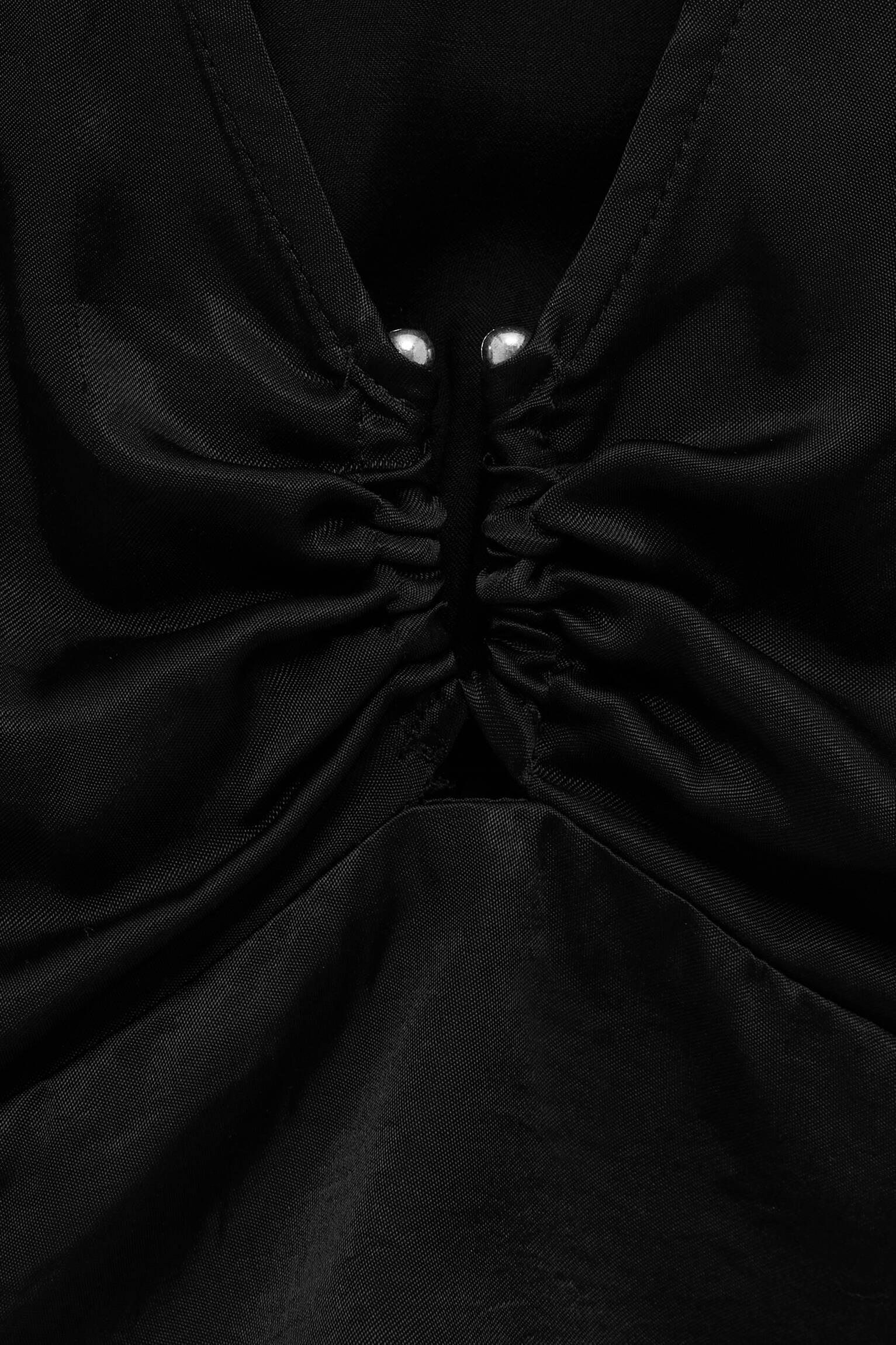 CZARNY TOP V NECK