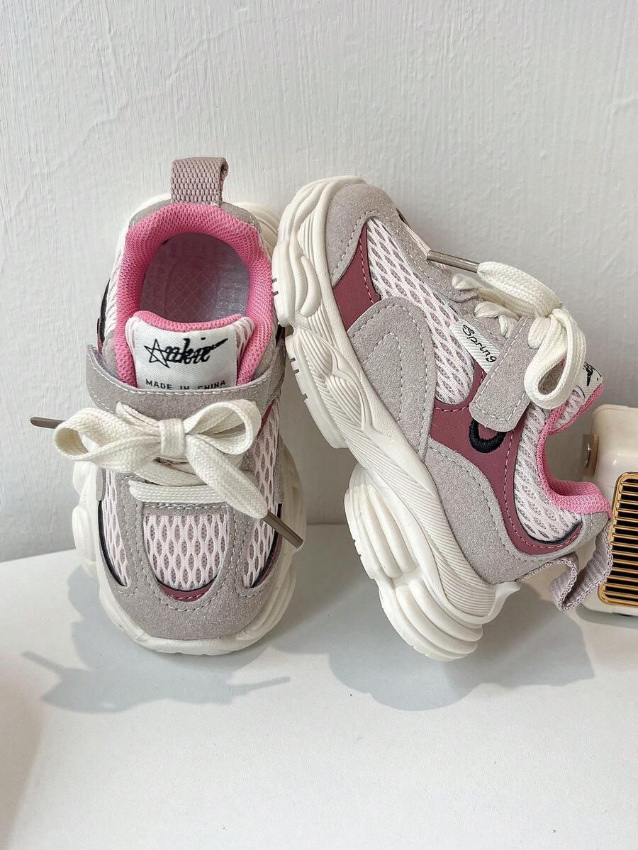 RÓŻOWE BUTY SPORTOWE 