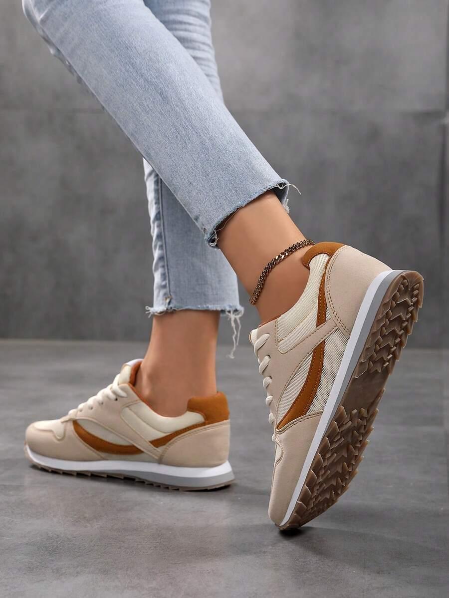 SZNUROWANE BUTY SPORTOWE