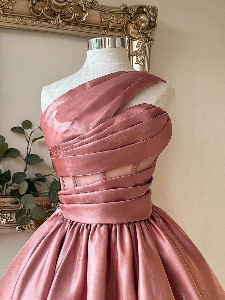 SUKIENKA KOKTAJLOWA GLAMOUR ASYMETRYCZNY DEKOLT MINI