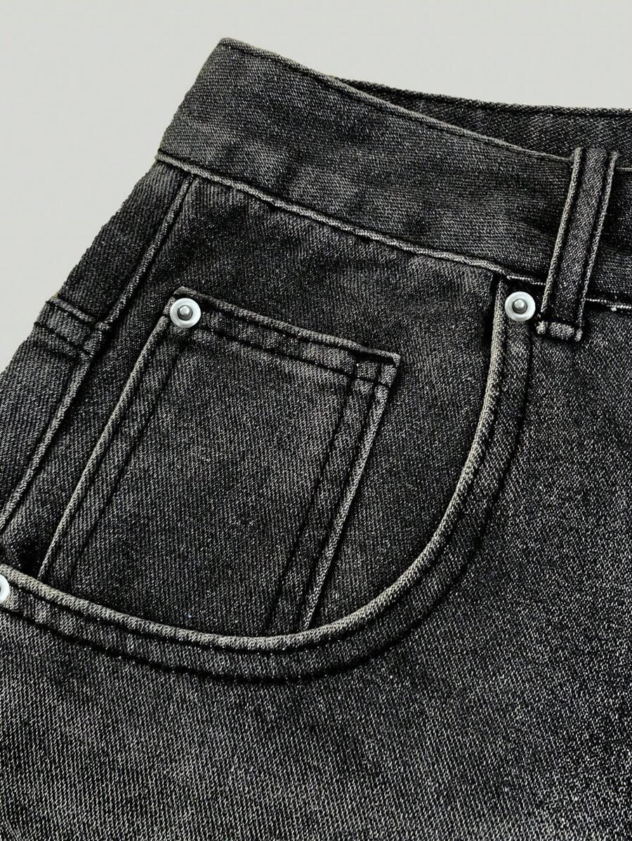 czarne spodnie jeans 