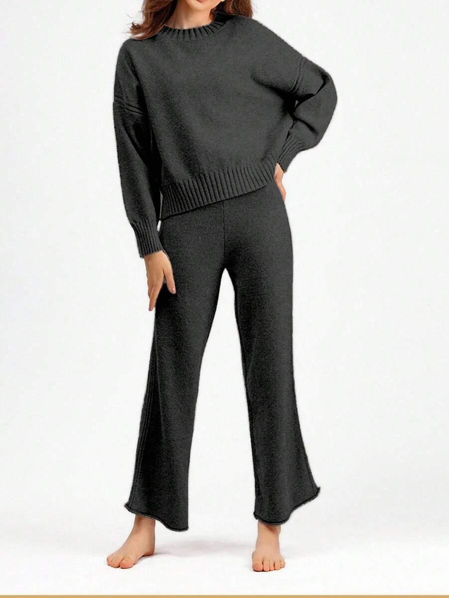 SWETER SPODNIE KOMPLET