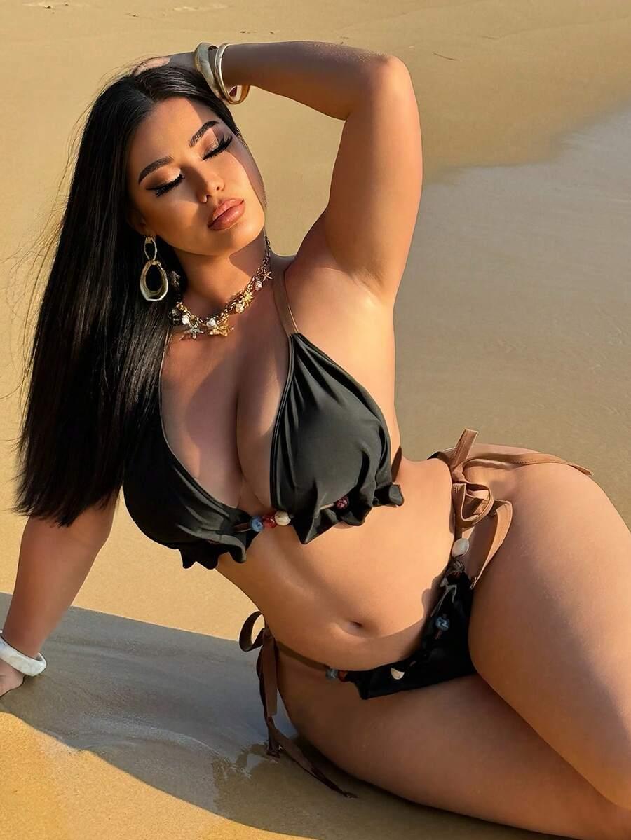 czarny dół od bikini zdobienie