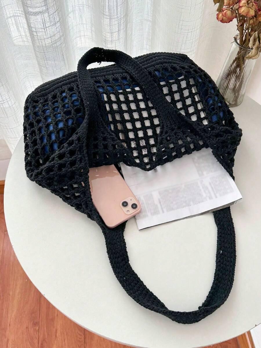 czarna torebka shopper