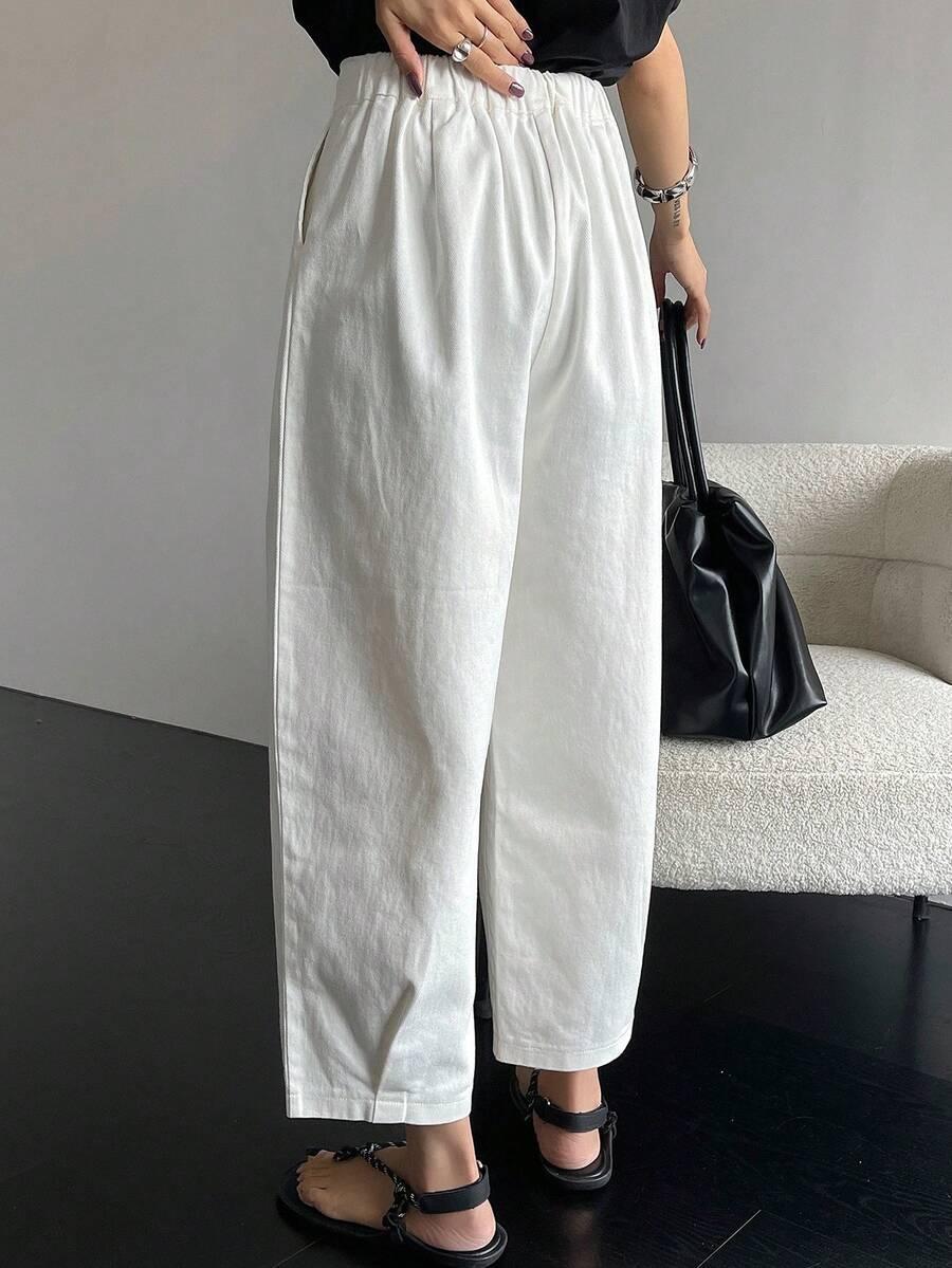 białe spodnie jeans 