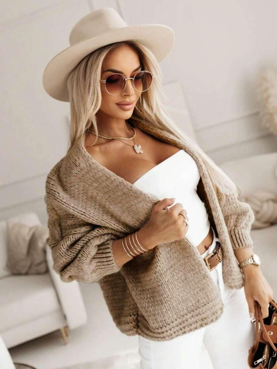 brązowy sweter kardigan