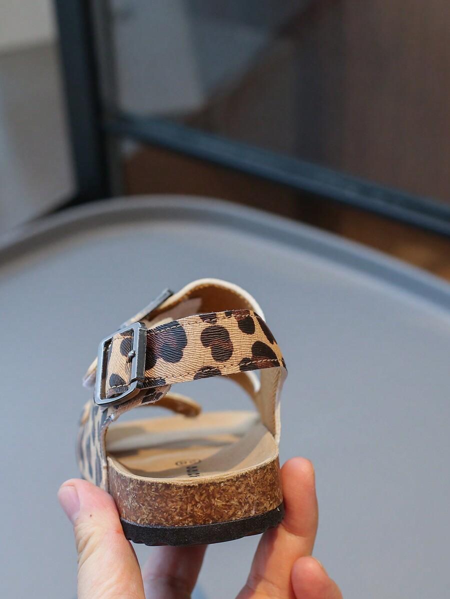 SANDAŁY ANIMAL PRINT sprzączki