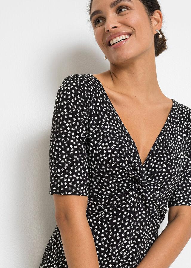 ROZKLOSZOWANA SUKIENKA V-NECK