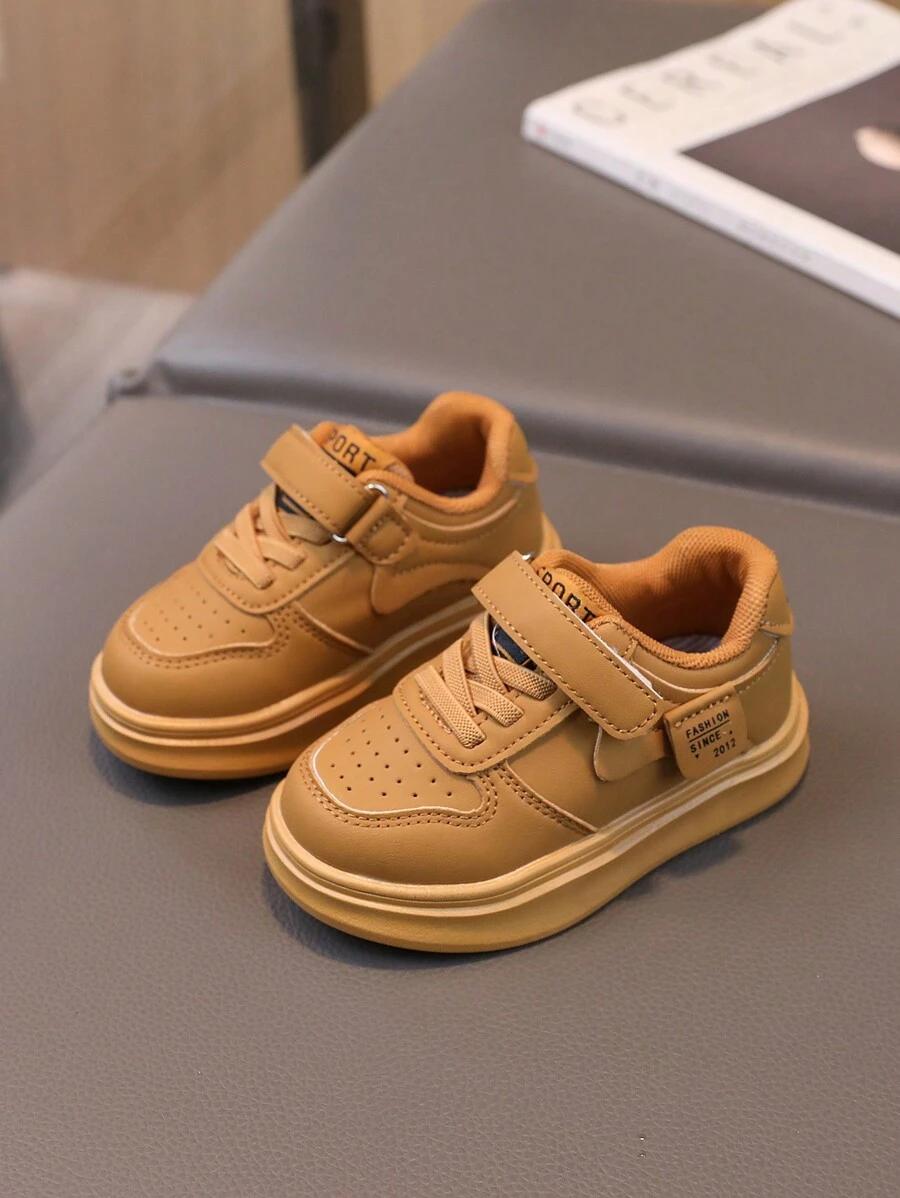 BRĄZOWE BUTY SPORTOWE