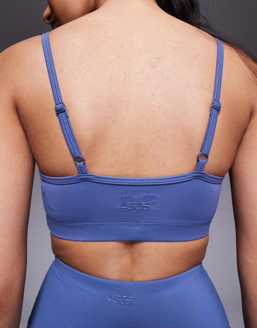 NIEBIESKI SPORTOWY TOP