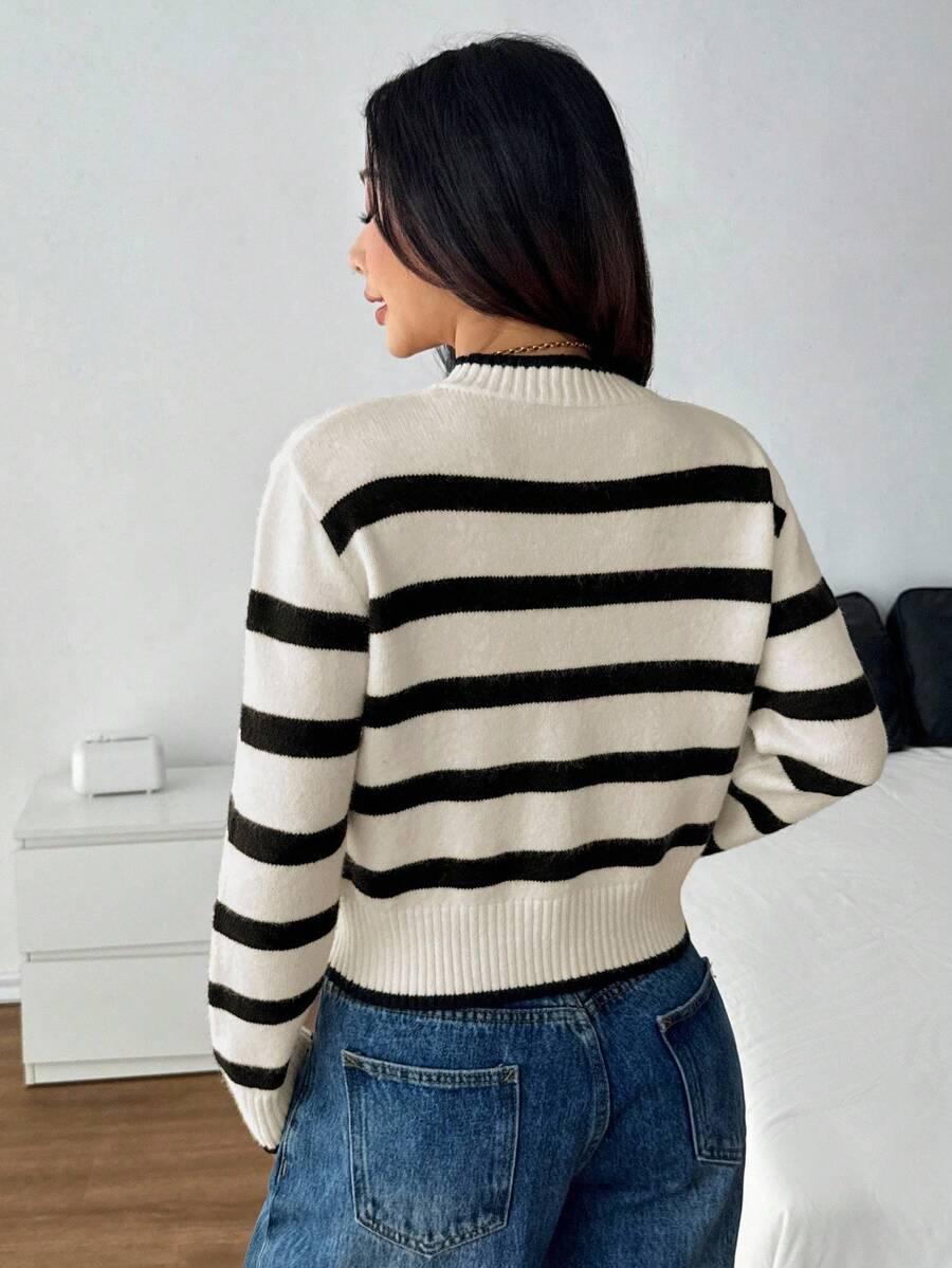 SWETER WZÓR PASKI 