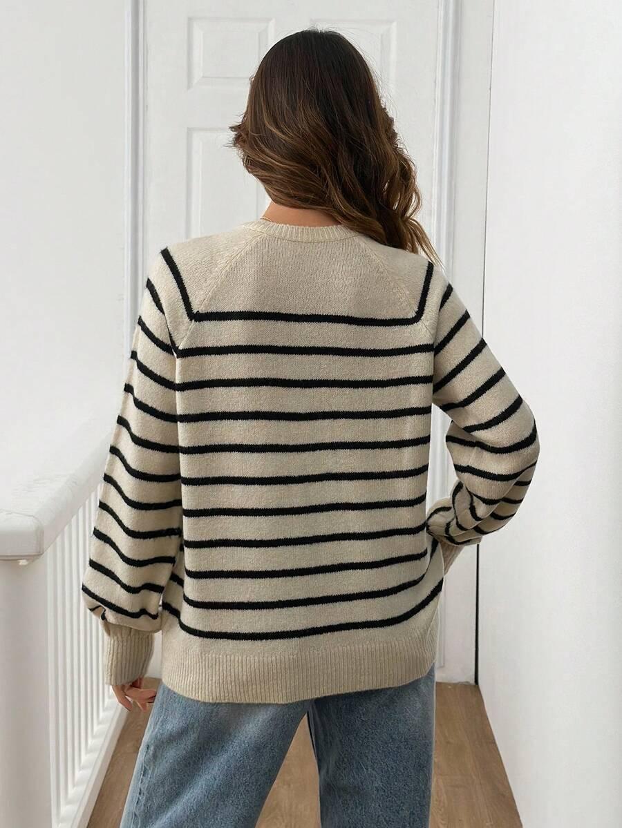 SWETER DAMSKI OKRĄGŁY DEKOLT
