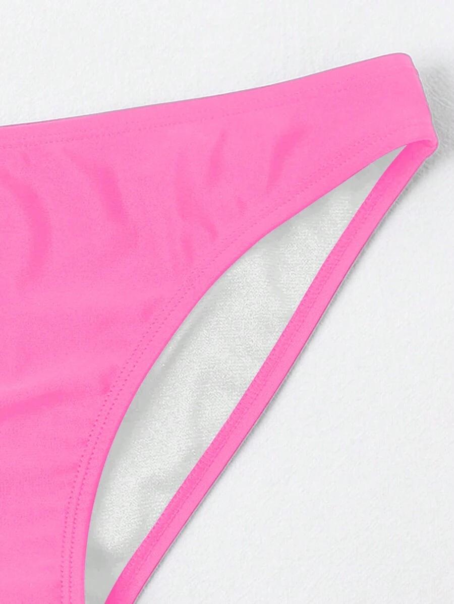 DÓŁ OD BIKINI