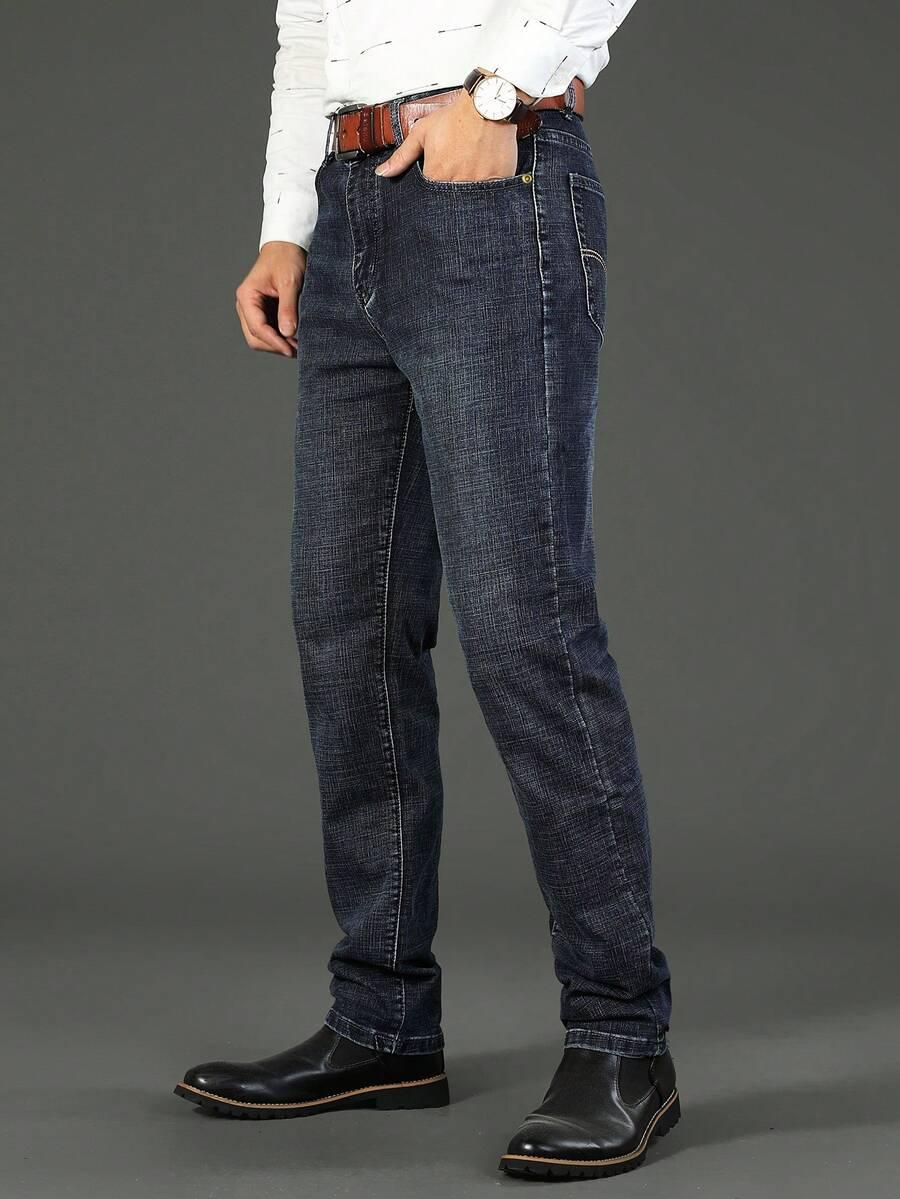 zwężane spodnie jeans