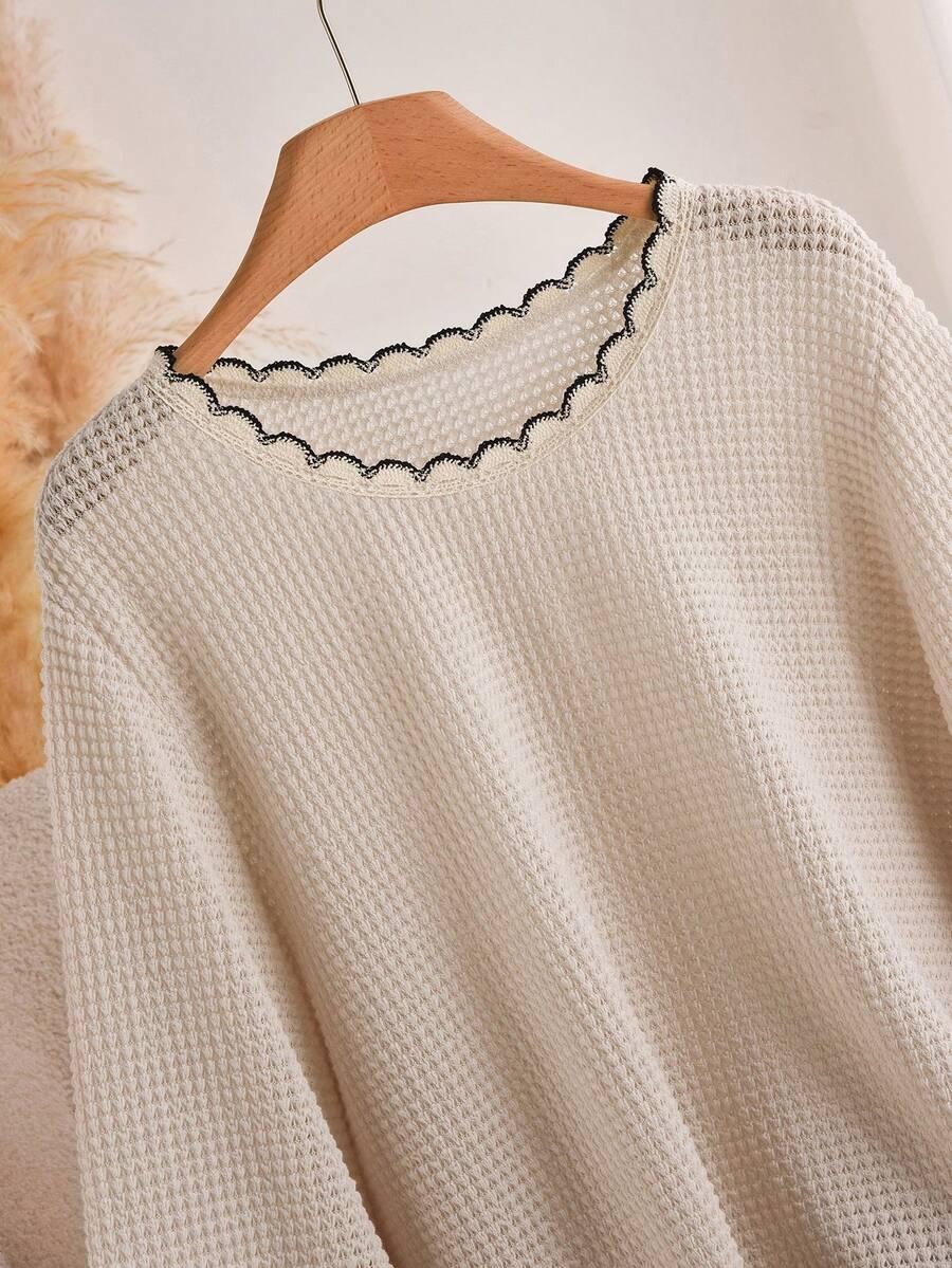 beżowy dzianinowy sweter
