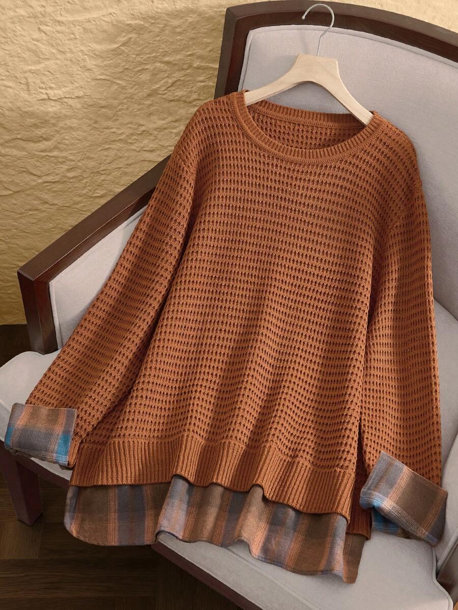 brązowy dzianinowy sweter