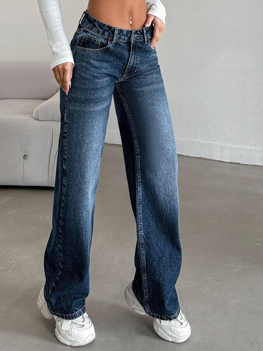 NIEBIESKIE JEANSY KIESZENIE 