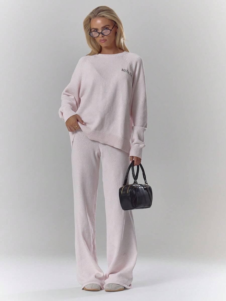 RÓŻOWY SWETER OKRĄGŁY DEKOLT