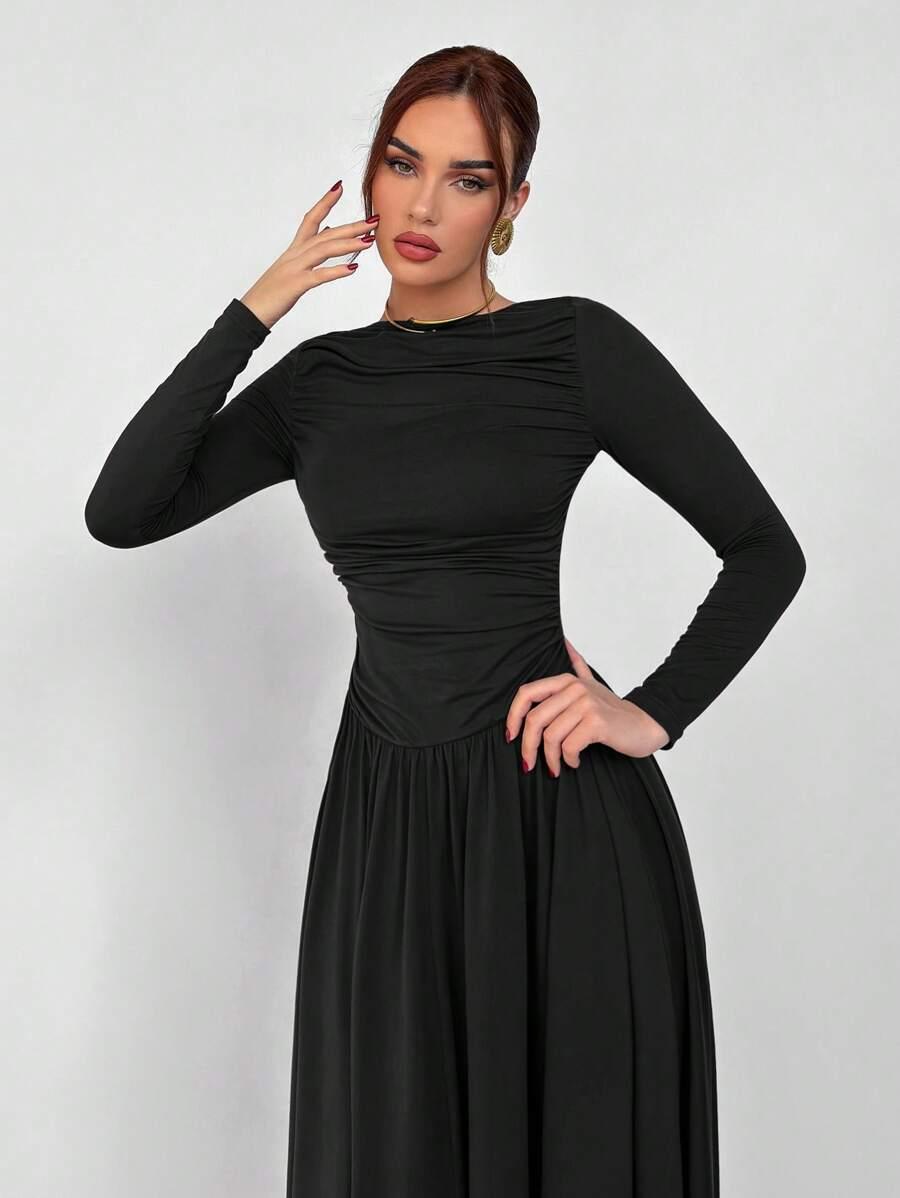 CZARNA MAXI SUKIENKA