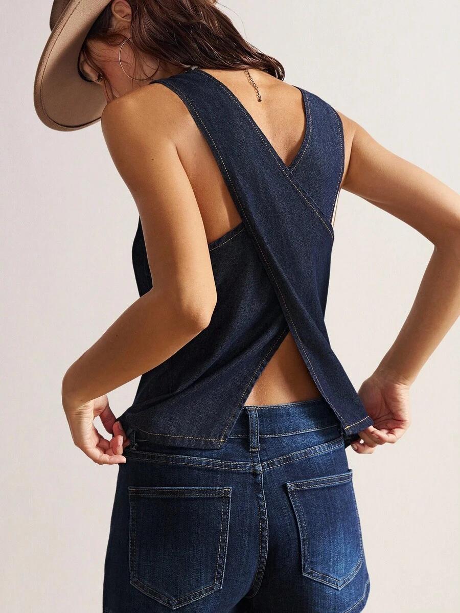 niebieska kamizelka jeans