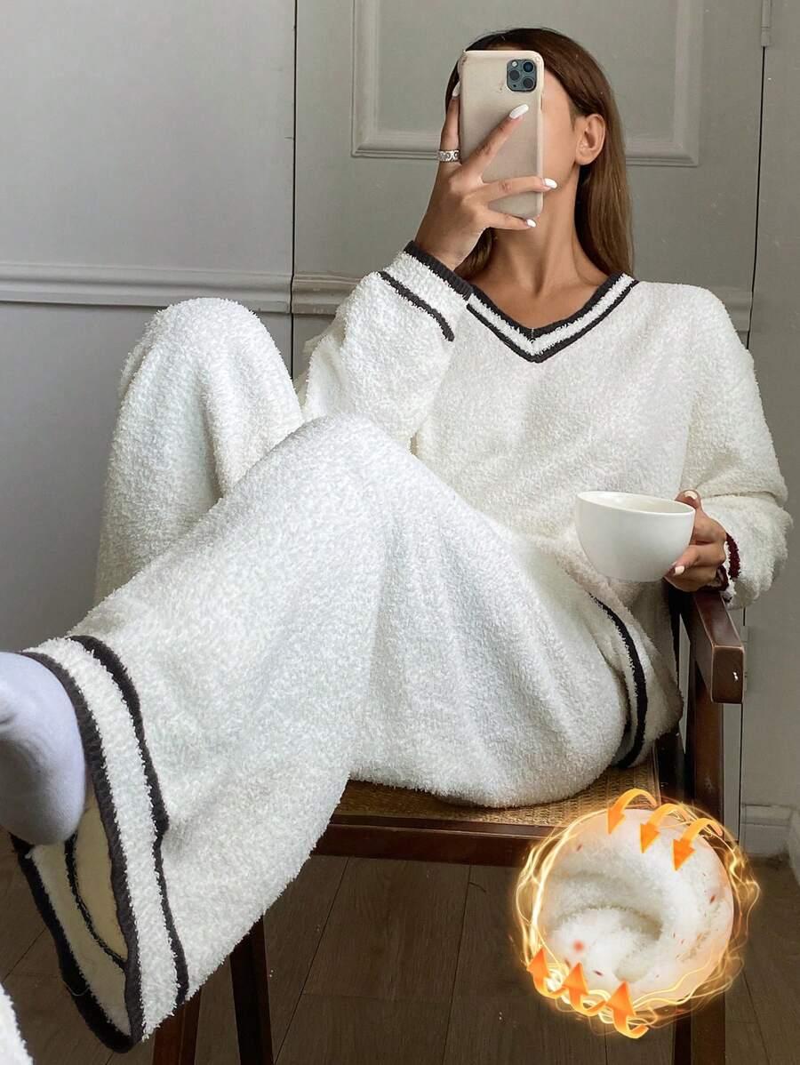 komplet sweter spodnie kontrast