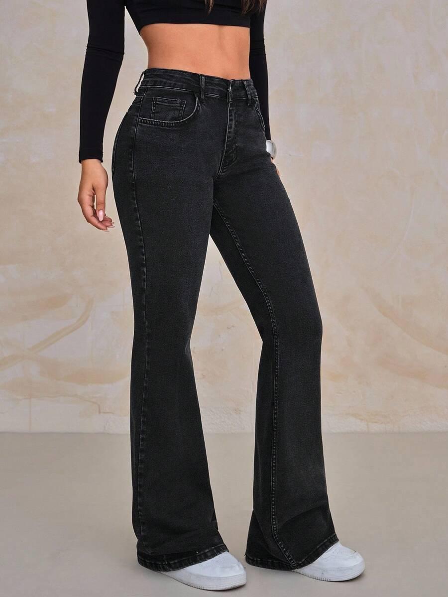 czarne spodnie jeans
