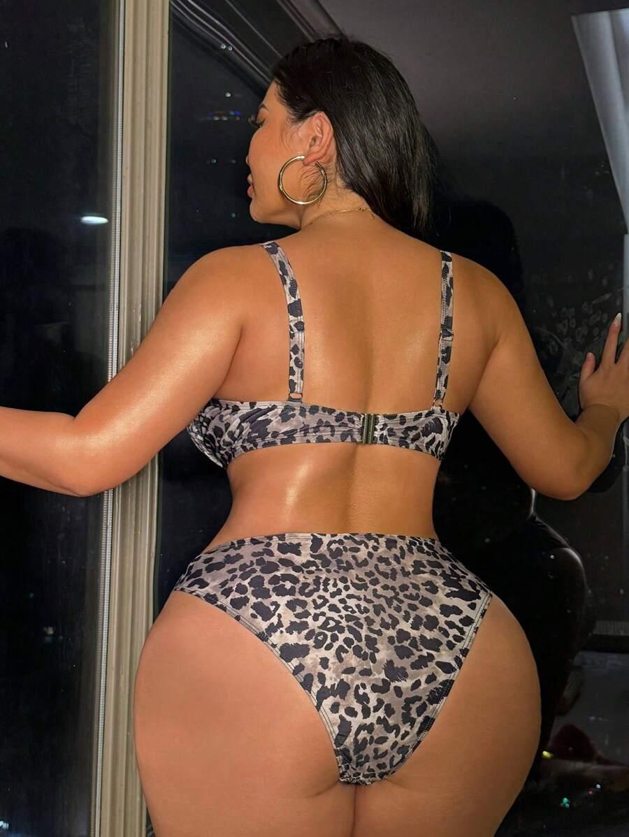 dół bikini animal print