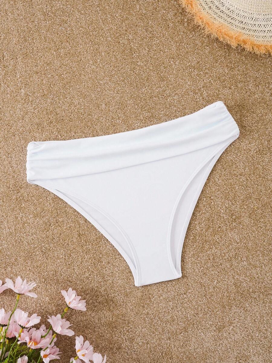 DÓŁ OD BIKINI