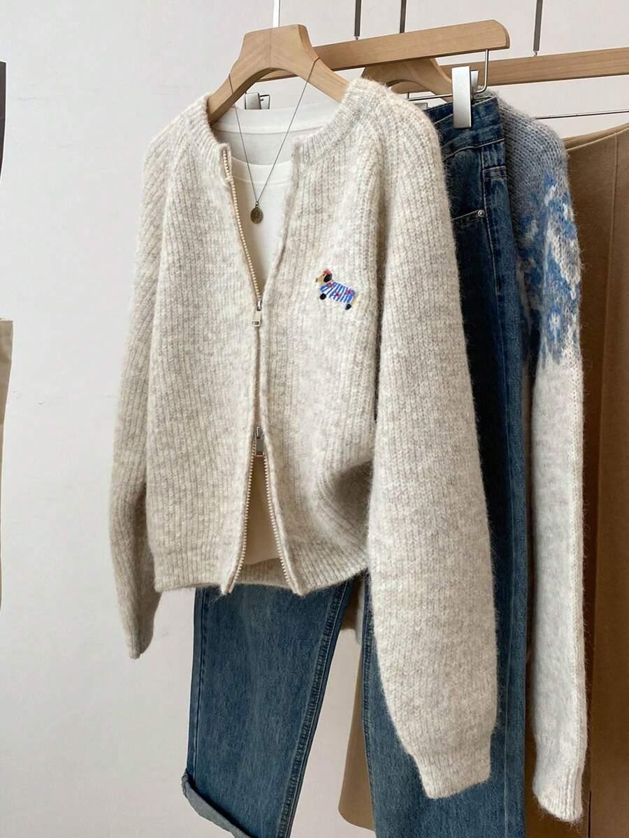 BEŻOWY SWETER DŁUGI RĘKAW 