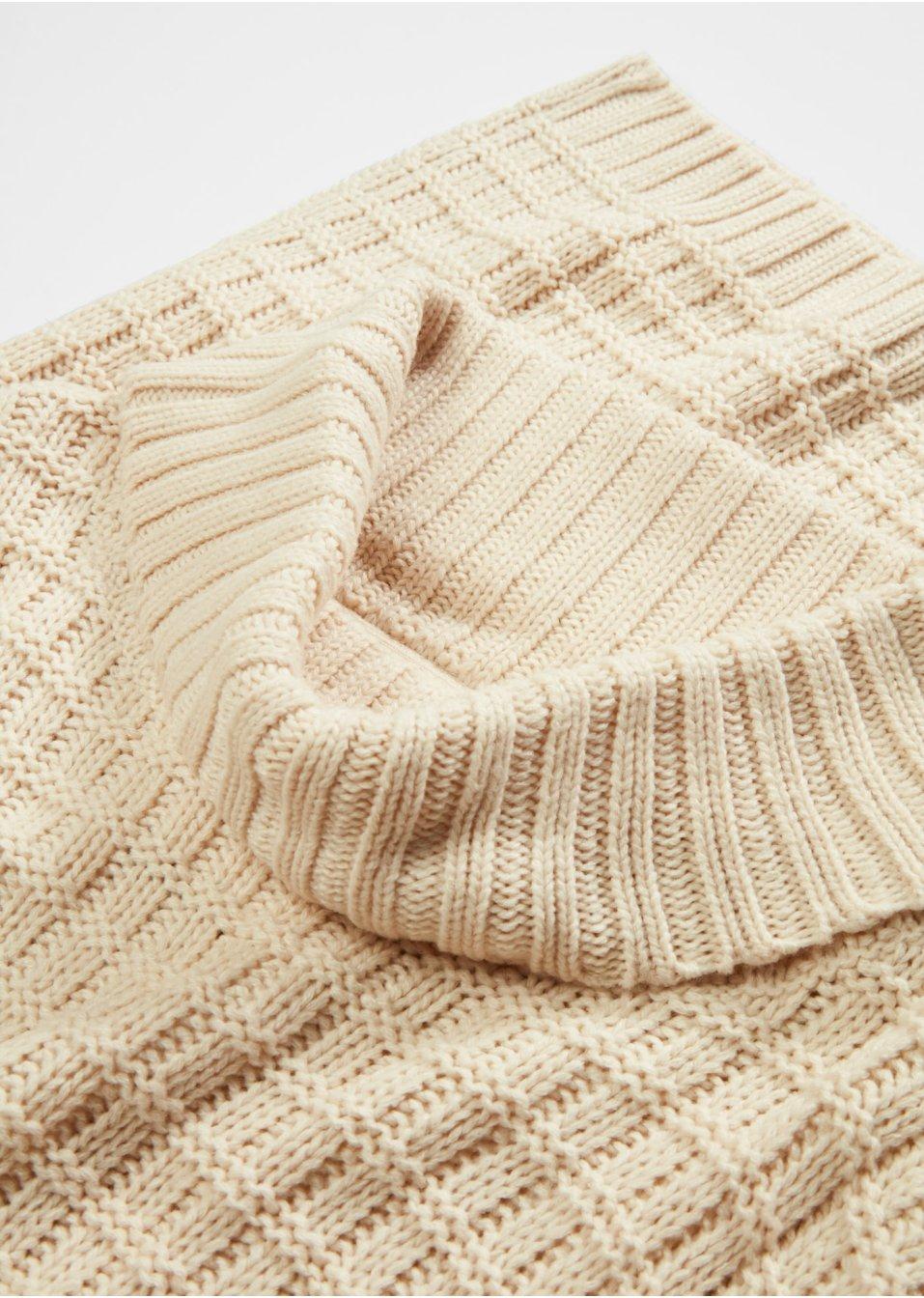 SWETER Z GOLFEM